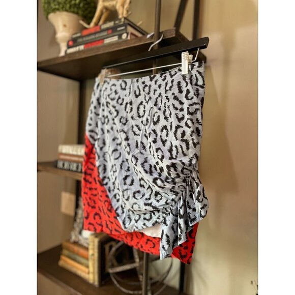 A.L.C. Geller Animal Print Mini Skirt Multicolor Red Blue Black Womens 4 - Picture 7 of 13